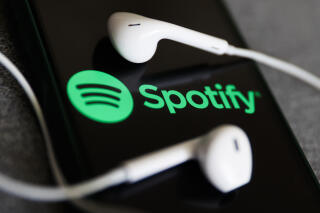 Le rapport de l’IGF et de l’IGAC remet notamment en cause la double rémunération des ayants droit sur l’écoute hors-ligne des morceaux téléchargés sur Spotify ou Deezer.