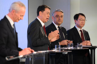 Jean-Dominique Senard (Renault), Makoto Uchida (Nissan), Luca de Meo (Renault) et Takao Kato (Mitsubishi) présentent, le 6 février dernier, le projet de refonte de l’Alliance entre les trois groupes.