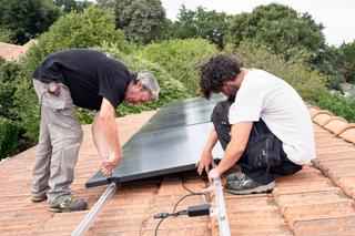 Pose de panneaux photovoltaïques