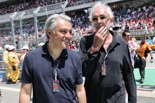 Le directeur général du groupe Renault, Luca de Meo, et le nouveau conseiller exécutif d’Alpine F1, Flavio Briatore, avant le départ du Grand Prix de Catalogne le 23 juin 2024. Le directeur général du groupe Renault, Luca de Meo, et le nouveau conseiller exécutif d’Alpine F1, Flavio Briatore, avant le départ du Grand Prix de Catalogne le 23 juin 2024.