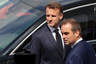 Emmanuel Macron et le Premier Ministre démissionnaire Sébastien Lecornu