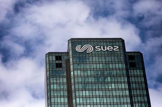 Siège de Suez, à La Défense