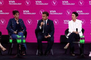 La PDG  et cofondatrice de Tehtris, Eléna Poincet (ici à la droite d’Emmanuel Macron durant le salon Viva Tech 2025), a été remerciée en fin d’année dernière. 