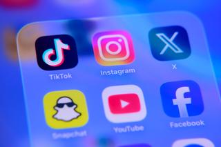 Les réseaux sociaux TikTok, Instagram, X, Snapchat, YouTube et Facebook