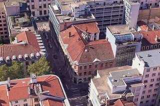 Xavier Niel compte regrouper les équipes de deux de ses start-ups dans ce nouvel immeuble du 3e arrondissement de Lyon. 
