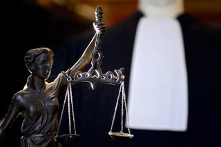 Suspendu par la justice dans une affaire de blanchiment, l’avocat Amar Bouaou se pourvoit en cassation